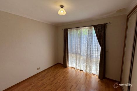 Property photo of 11 Rebecca Court Cranbourne North VIC 3977
