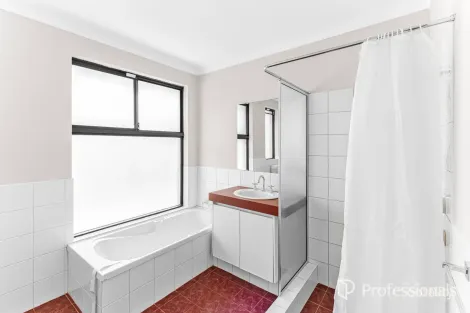 Property photo of 137 Lakey Street Southern River WA 6110