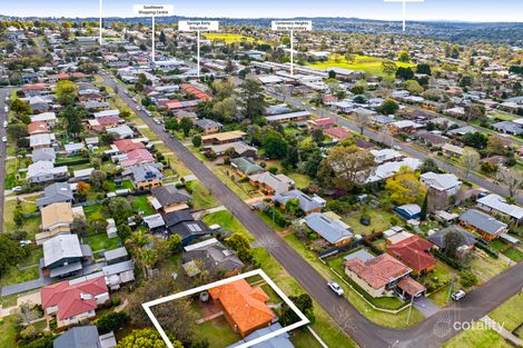 Property photo of 8 Hunter Street Centenary Heights QLD 4350