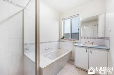 Property photo of 57 Dyson Drive Alfredton VIC 3350