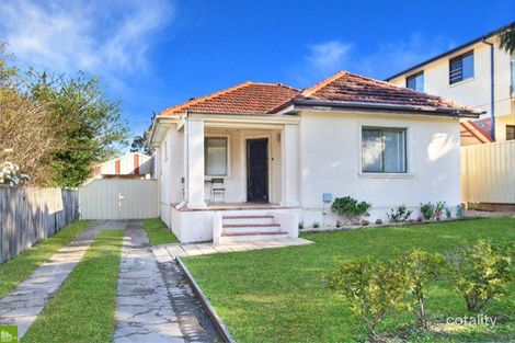 14 John St, Mount Saint Thomas, NSW 2500