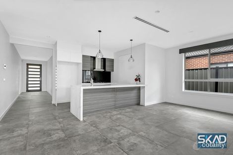 Property photo of 27 Mumm Street Wollert VIC 3750