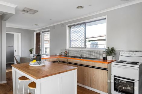 Property photo of 17 Gertz Avenue Reservoir VIC 3073