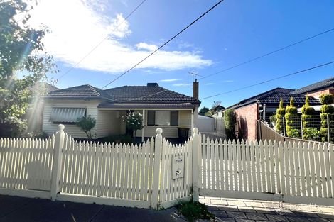 Property photo of 10 Talbot Street Sunshine North VIC 3020