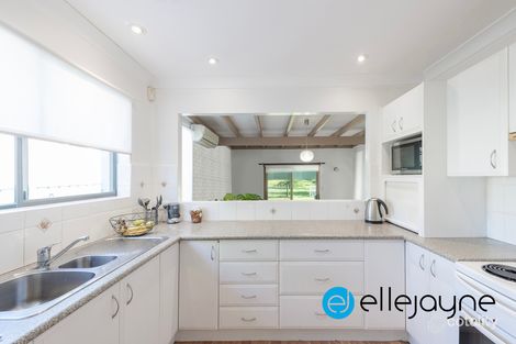 Property photo of 9 Grant Street Windermere Park NSW 2264