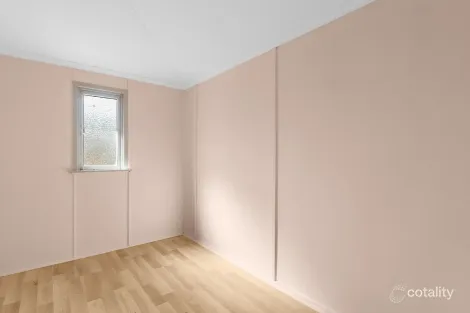 Property photo of 4 Puller Street Granville QLD 4650