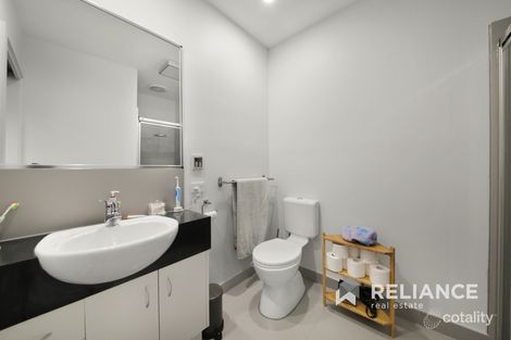 Property photo of 31 Lennon Boulevard Point Cook VIC 3030
