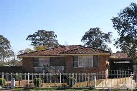 31 Melbourne Rd, St Johns Park, NSW 2176