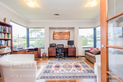 Property photo of 71 Kitchener Street Trigg WA 6029