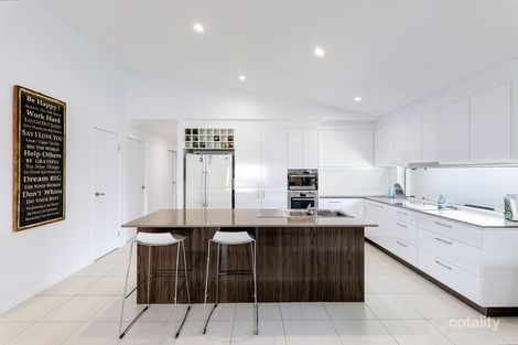 Property photo of 9 Henning Court Mountain Creek QLD 4557