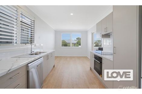 Property photo of 11 Braye Street Speers Point NSW 2284