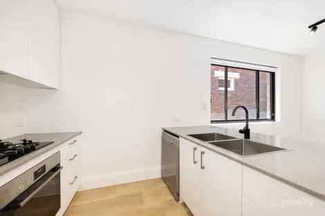 Property photo of 2/94 Hall Street Bondi Beach NSW 2026