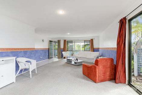 Property photo of 18 Alexander Drive Highland Park QLD 4211