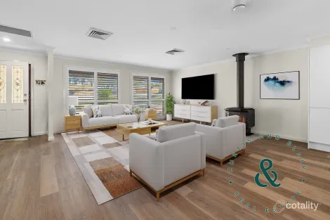 Property photo of 4 Jarvie Close Seaham NSW 2324