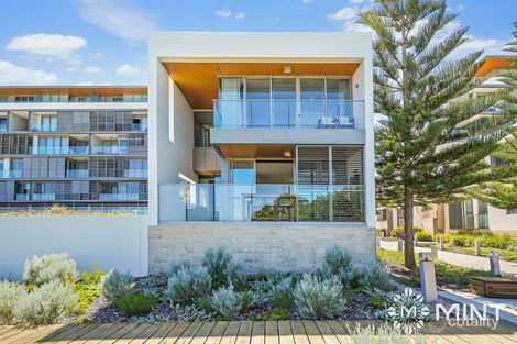 Property photo of 24/21 Ocean Drive North Coogee WA 6163