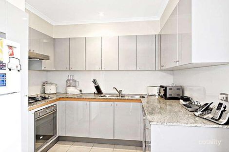 Property photo of 606/17-20 The Esplanade Ashfield NSW 2131