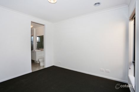 Property photo of 13 Stringybark Drive Donnybrook VIC 3064