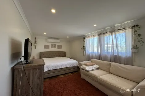 Property photo of 57 Mindarie Drive Quinns Rocks WA 6030