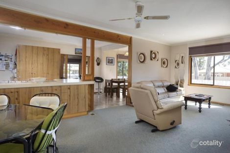 Property photo of 35 Helm Street Kangaroo Flat VIC 3555