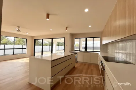 Property photo of 98 Karobean Drive Mareeba QLD 4880