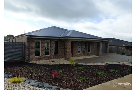 18 Sandstock Dr, Warragul, VIC 3820