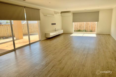Property photo of 39 Arkins Circuit Tarneit VIC 3029