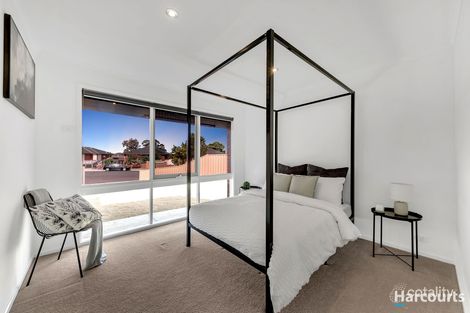 Property photo of 1/3 Redbank Court Kings Park VIC 3021
