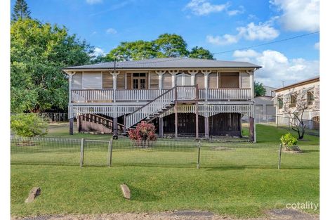 Property photo of 7 Willey Street Ipswich QLD 4305