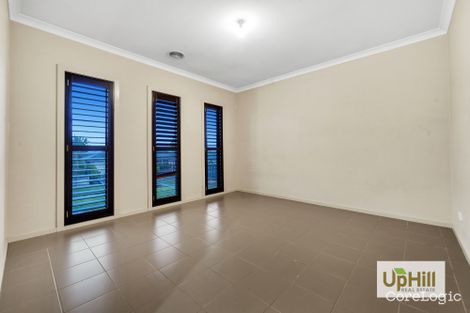 Property photo of 2 Adrian Drive Pakenham VIC 3810