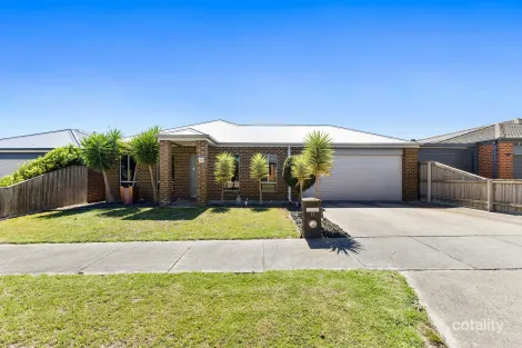 Property photo of 13 Christian Rise Traralgon VIC 3844