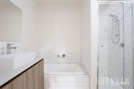 Property photo of 1/4 Curie Avenue Oak Park VIC 3046