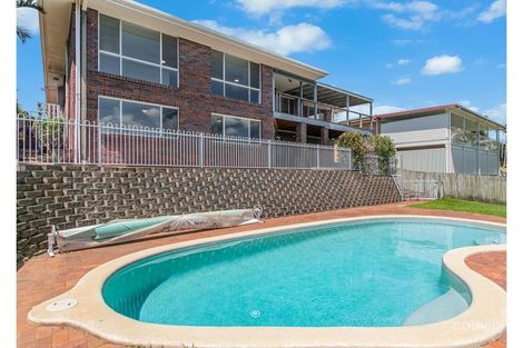Property photo of 3 Widgee Avenue Banora Point NSW 2486