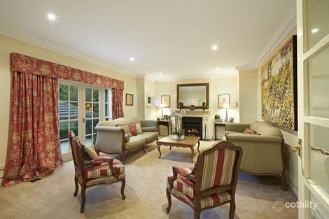 Property photo of 14 Moonga Road Toorak VIC 3142