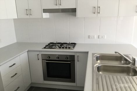 Property photo of 37 Assisi Circuit Mount Hutton NSW 2290