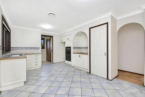 25 Kenneth Ave, Baulkham Hills, NSW 2153