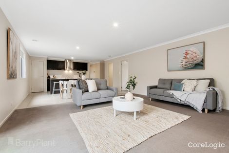Property photo of 13 Marlin Crescent Point Cook VIC 3030