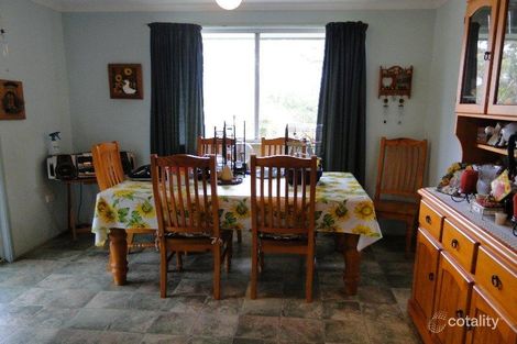 Property photo of 9 Carpentaria Close Clinton QLD 4680