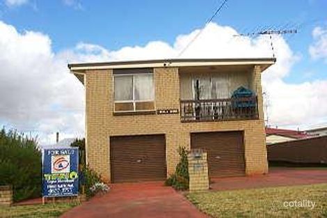 4 Bristol St, Newtown, QLD 4350