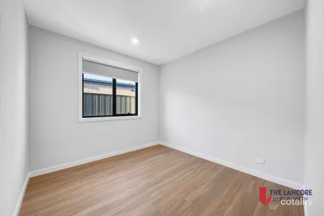 Property photo of 7 Chamomile Road Kalkallo VIC 3064