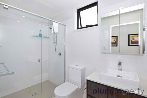 Property photo of 4 Laurence Street St Lucia QLD 4067