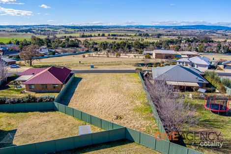 92 Darwin Dr, Llanarth, NSW 2795