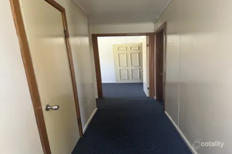 Property photo of 1/76 Raglan Street Roma QLD 4455