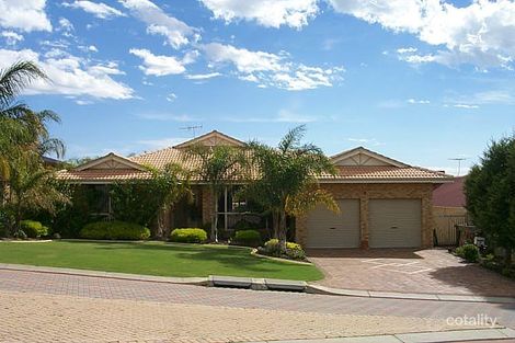 30 Rayner Dr, Landsdale, WA 6065