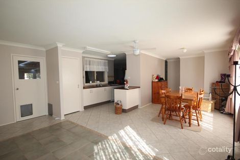 Property photo of 2 Watersleigh Avenue Mallabula NSW 2319