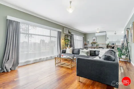 Property photo of 4 Ingleton Street West Long Gully VIC 3550