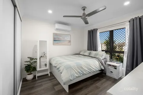 Property photo of 22 Neumann Drive Collingwood Park QLD 4301