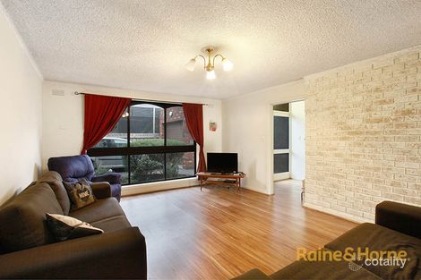 Property photo of 4/105 St Leonards Road Ascot Vale VIC 3032