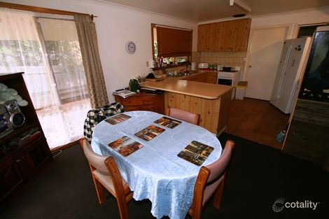 Property photo of 23 Terry Crescent Wimbledon Heights VIC 3922