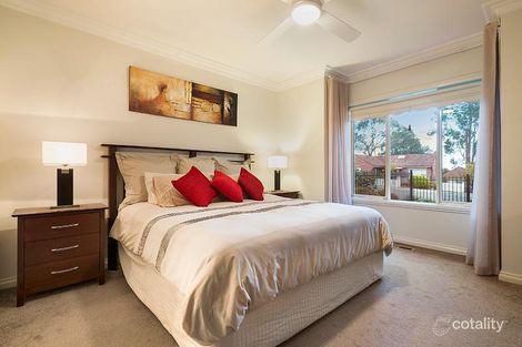 Property photo of 1/90 Mountain View Road Montmorency VIC 3094