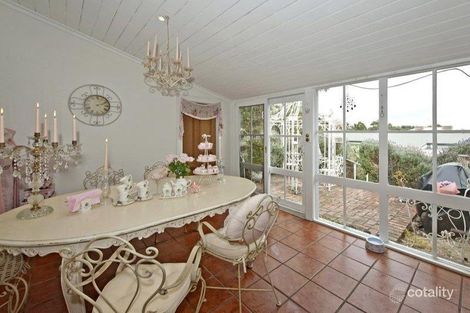Property photo of 88 Pitt Street Eltham VIC 3095